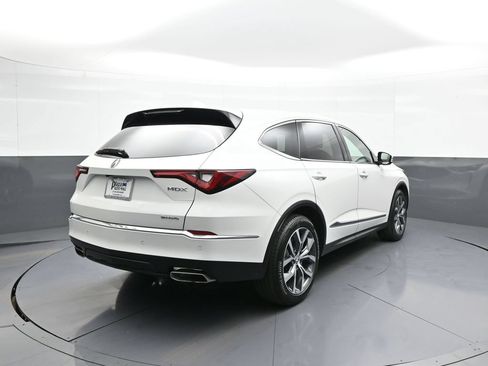 Certified 2023 Acura MDX SH-AWD w/ Technology Package image 6