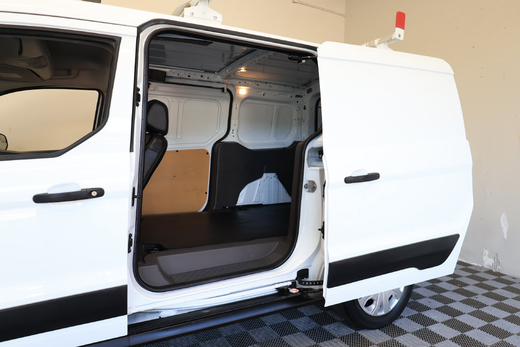 Used 2023 Ford Transit Connect XL FWD image 11