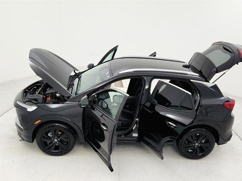Used 2024 Buick Encore GX Sport Touring image 40