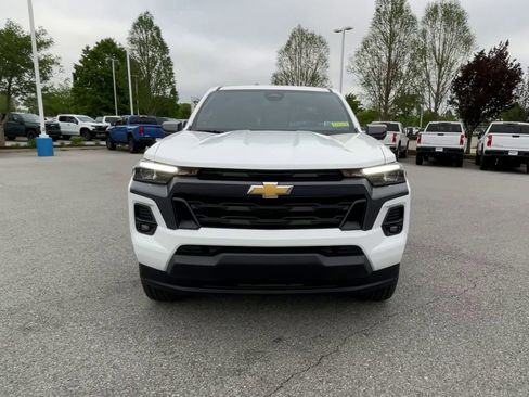 New 2025 Chevrolet Colorado LT w/ LT Convenience Package RWD image 28