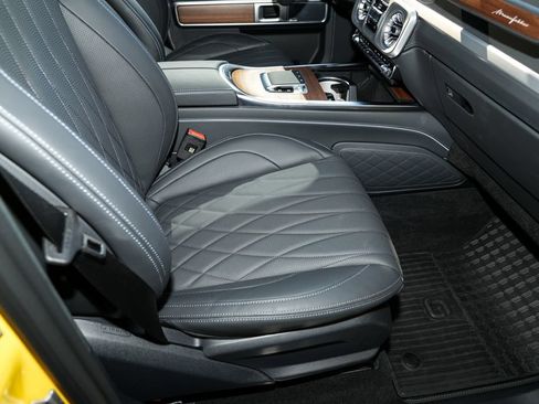 Used 2026 Mercedes-Benz G 550 image 23