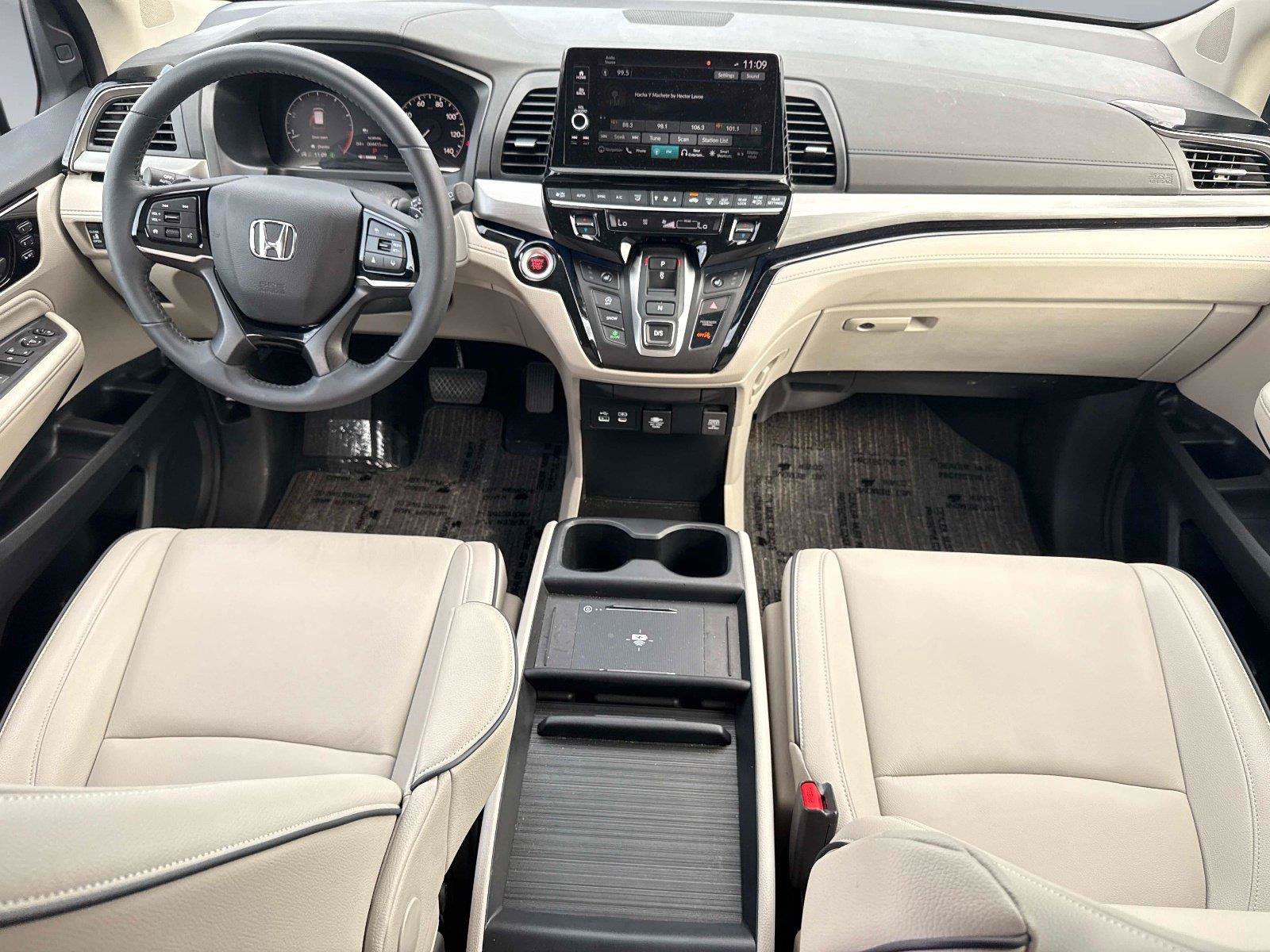 Certified 2026 Honda Odyssey Touring image 16