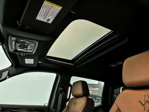 New 2026 GMC Sierra 1500 AT4 w/ Technology Package AWD/4WD image 11