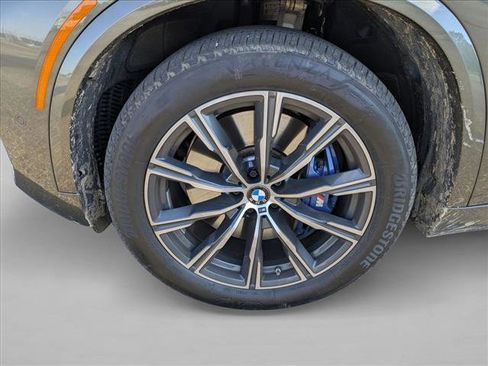 Used 2024 BMW X5 M60i AWD/4WD image 10