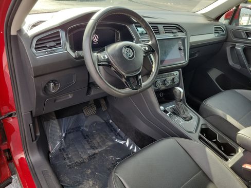 Used 2021 Volkswagen Tiguan SEL image 20
