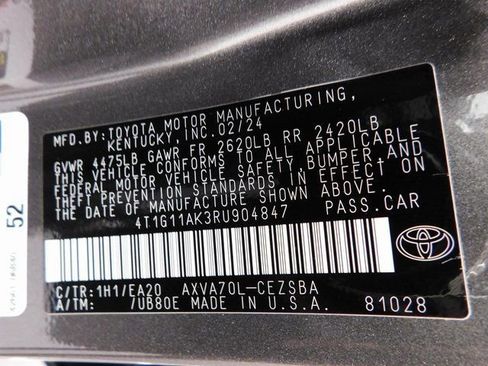 Used 2024 Toyota Camry SE image 48