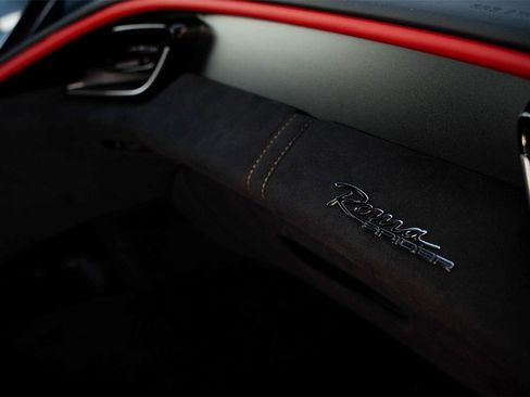 Used 2024 Ferrari Roma Spider image 30