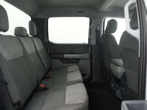 Used 2024 Ford F250 XLT image 14