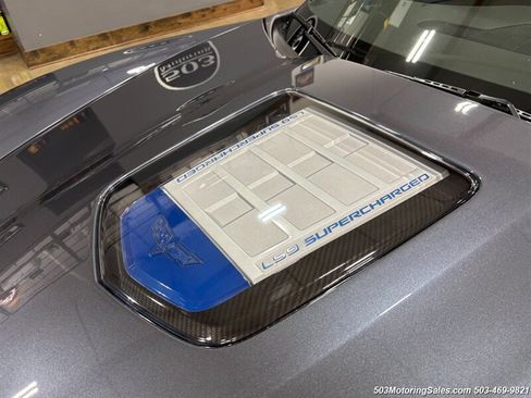 Used 2009 Chevrolet Corvette ZR1 w/ Preferred Equipment Group RWD image 3