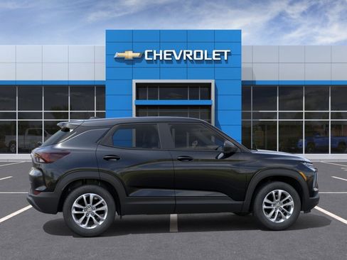 New 2026 Chevrolet TrailBlazer LS FWD image 6