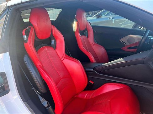 Used 2021 Chevrolet Corvette Stingray Preferred Conv w/ Z51 Performance Package image 7