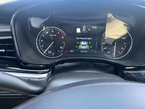 Used 2025 Cadillac XT6 Premium Luxury FWD image 21