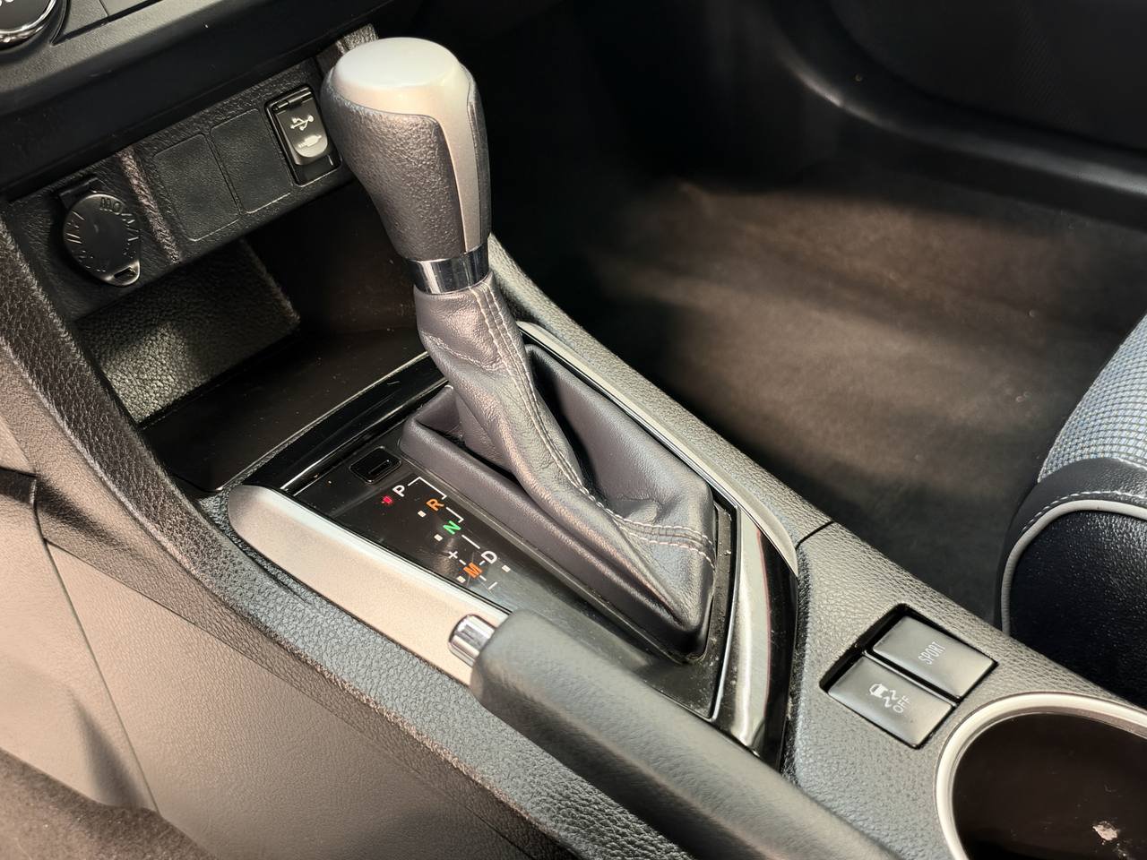 Used 2016 Toyota Corolla S FWD image 24