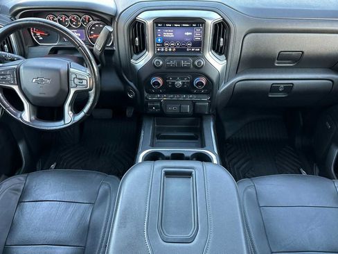 Used 2021 Chevrolet Silverado 1500 LT Trail Boss image 16