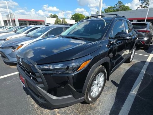 New 2026 Toyota Corolla Cross LE image 4