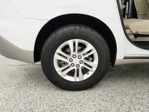 Used 2021 Buick Enclave Essence FWD image 13