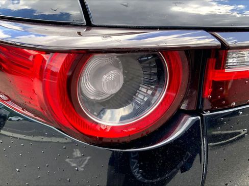 Used 2020 MAZDA CX-30 AWD w/ Premium Package image 28