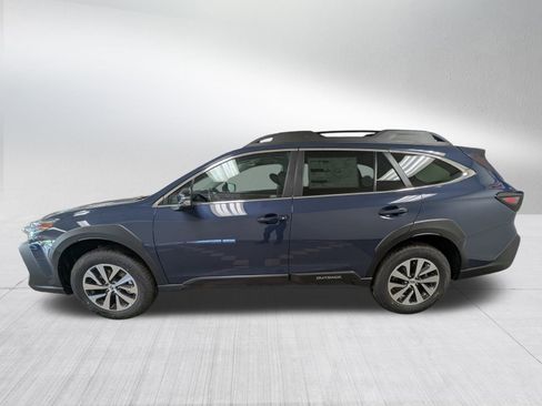 New 2025 Subaru Outback Premium image 2