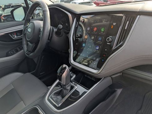 Used 2025 Subaru Outback Onyx Edition image 25