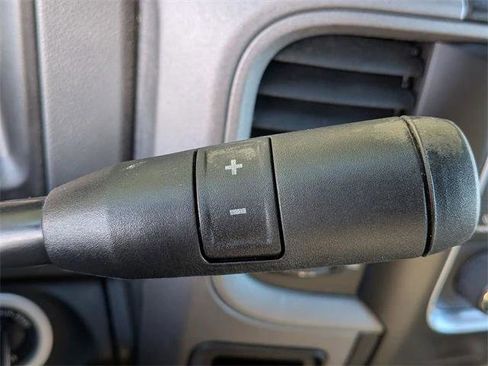 Certified 2017 RAM 2500 Tradesman w/ Chrome Appearance Group image 30