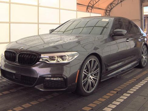 Used 2017 BMW 540i RWD image 1