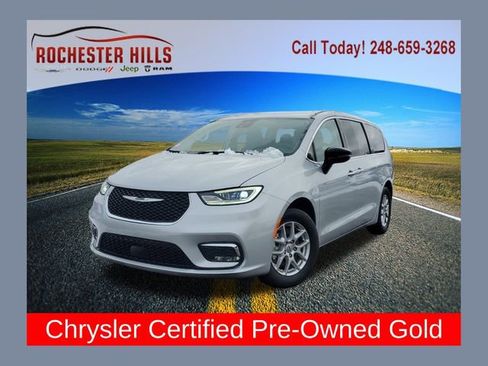 Certified 2024 Chrysler Pacifica Touring-L image 1