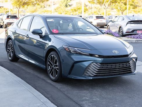 New 2026 Toyota Camry XLE FWD image 3
