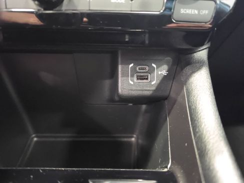 Used 2024 Jeep Compass Latitude AWD/4WD image 20