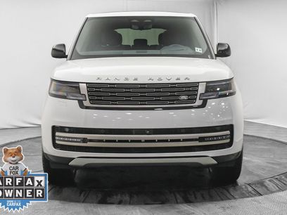Used 2025 Land Rover Range Rover SE