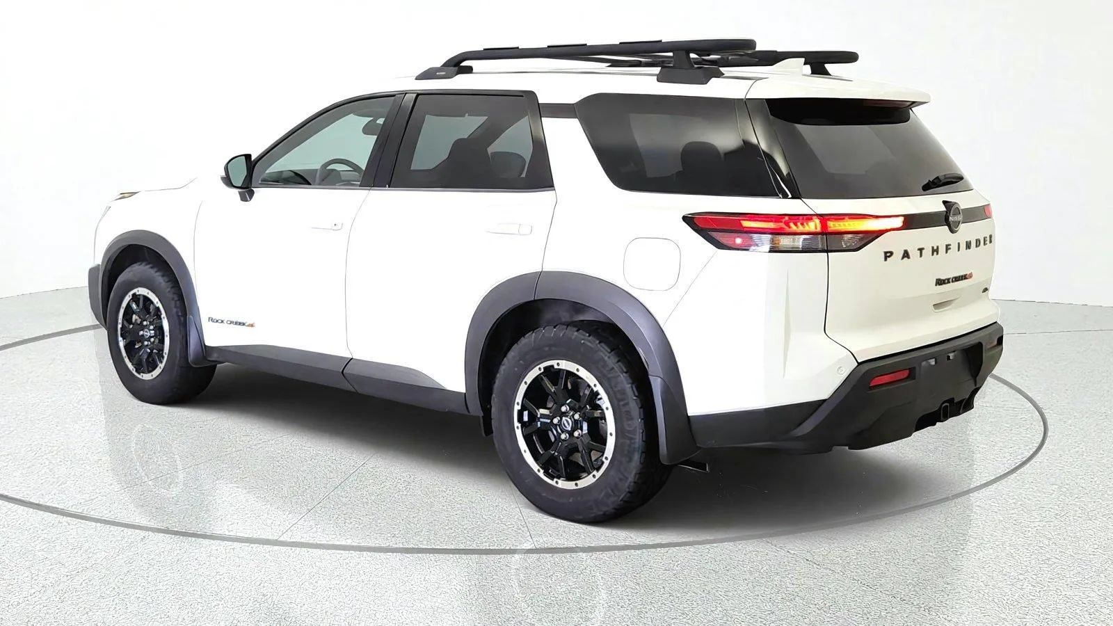 Used 2025 Nissan Pathfinder Rock Creek AWD/4WD image 6