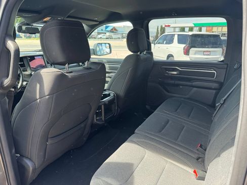 Used 2019 RAM 1500 Big Horn AWD/4WD image 8