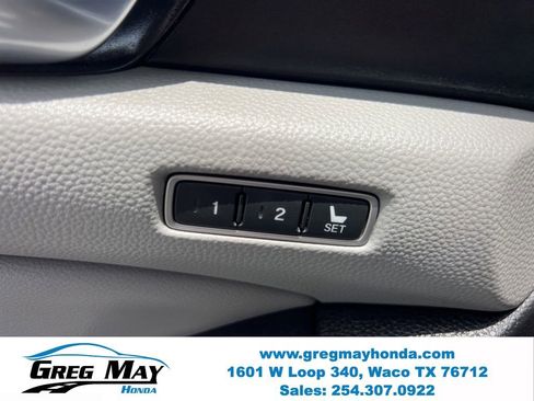 Used 2018 Honda Accord Touring image 23