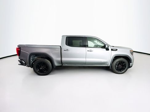 Used 2025 GMC Sierra 1500 Elevation image 10