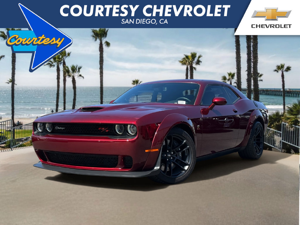 Used 2021 Dodge Challenger R/T Scat Pack RWD image 1