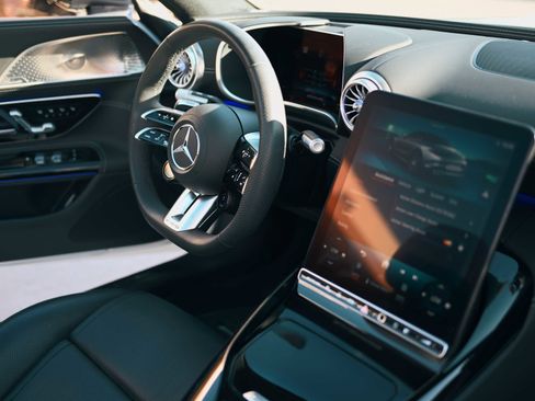 Used 2024 Mercedes-Benz SL 55 AMG 4MATIC image 20