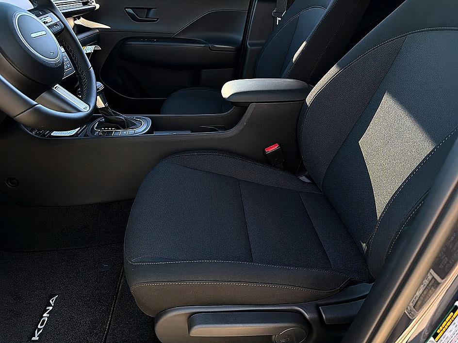 New 2027 Hyundai Kona SEL Sport FWD image 8