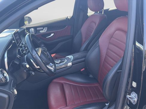 Used 2018 Mercedes-Benz GLC 300 4MATIC Coupe image 10