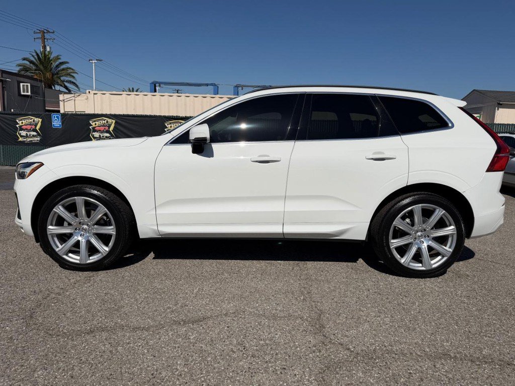 Used 2022 Volvo XC60 B5 Momentum AWD/4WD image 10