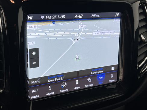 Used 2018 Jeep Compass Latitude w/ Popular Equipment Group image 28