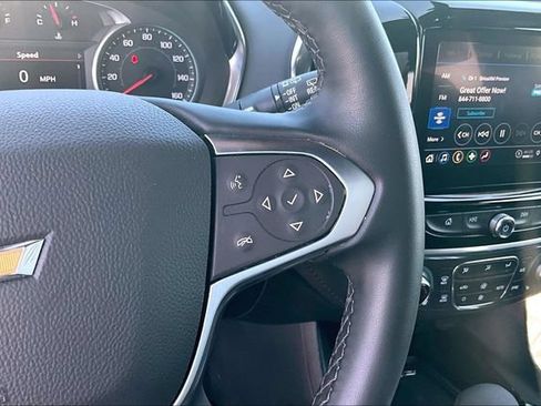 Used 2023 Chevrolet Traverse LT AWD/4WD image 19