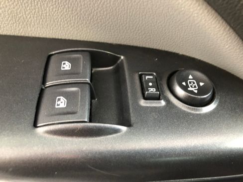 Certified 2021 Chevrolet Colorado W/T w/ Custom Special Edition image 32