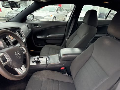 Used 2014 Dodge Charger SE image 14
