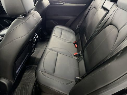 Used 2024 Alfa Romeo Stelvio Ti image 15