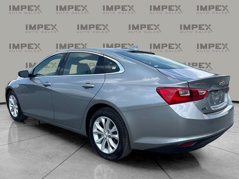 Used 2023 Chevrolet Malibu LT FWD image 3