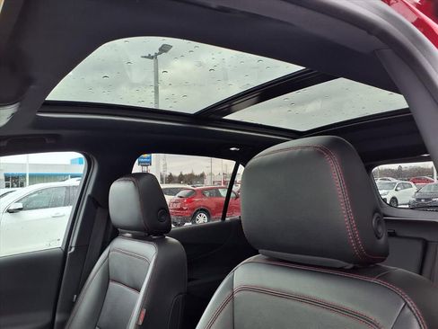 Used 2022 Chevrolet Equinox RS w/ RS Leather Package image 18