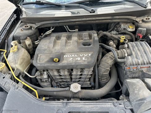 Used 2012 Chrysler 200 LX image 15