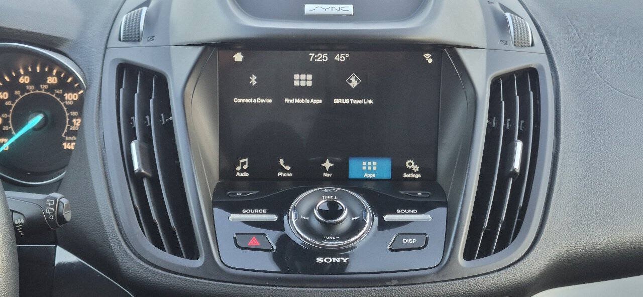 Used 2017 Ford Escape Titanium AWD/4WD image 23