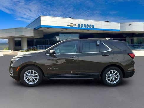 Used 2024 Chevrolet Equinox LT image 3