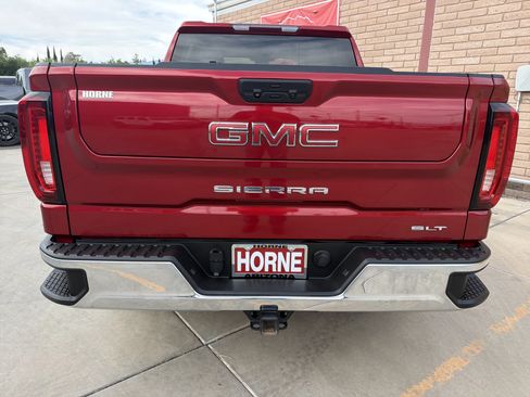 Used 2022 GMC Sierra 1500 SLT w/ Max Trailering Package AWD/4WD image 4