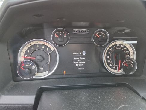 Used 2018 RAM 3500 Laramie AWD/4WD image 4